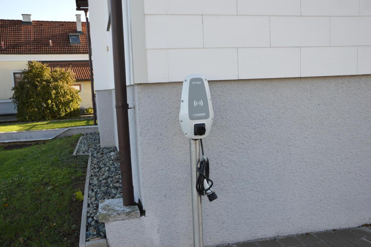 Kinderlachen Garantiert Lutzmannsburg Exterior foto